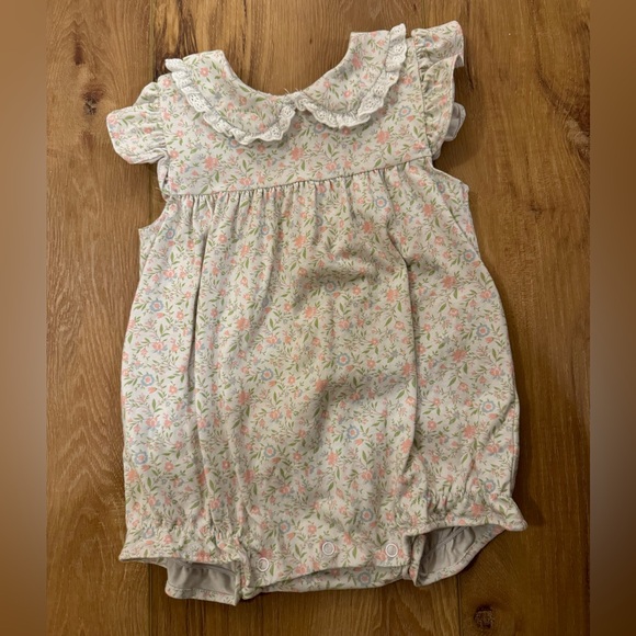 Cecil and Lou Bubble- 9 months - Excellent condition- never dried ! So cute on. - Picture 1 of 3